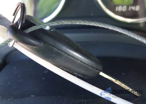 2016 Jeep Compass Latitude z USA, uszkodzony, nr VIN 1C4NJCEA4GD599414